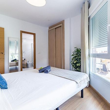 Modern Beach Apartment Valparaiso With Parking Malaga Bagian luar foto