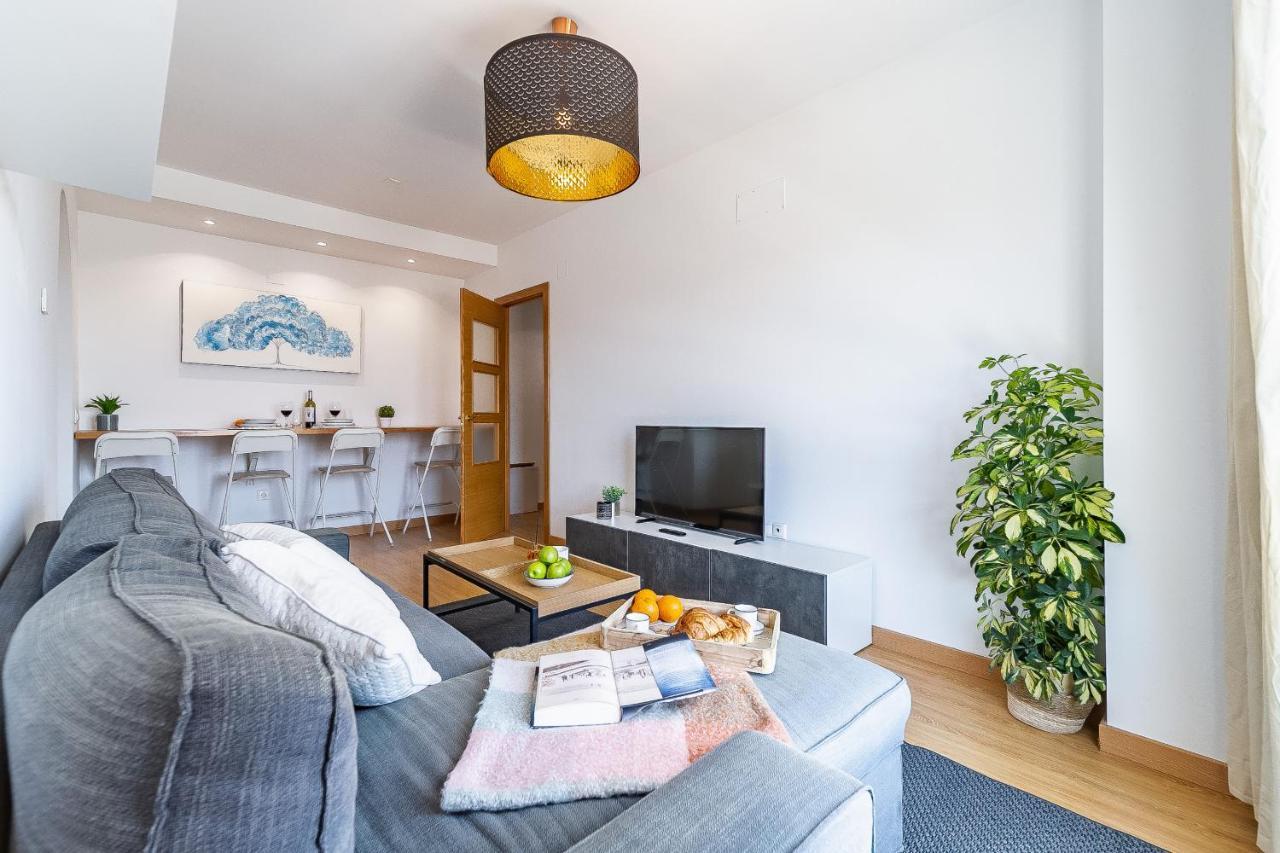 Modern Beach Apartment Valparaiso With Parking Malaga Bagian luar foto