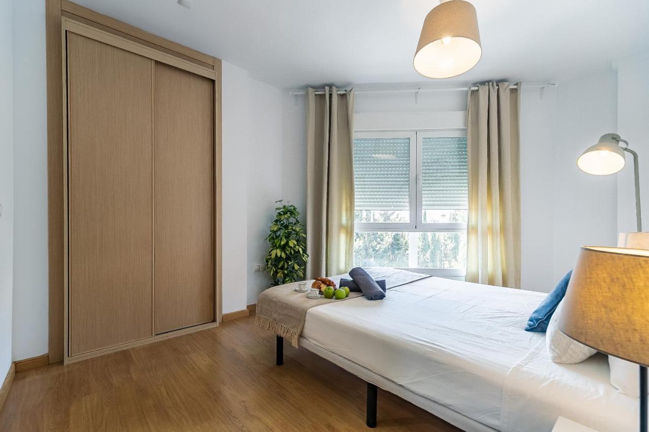 Modern Beach Apartment Valparaiso With Parking Malaga Bagian luar foto