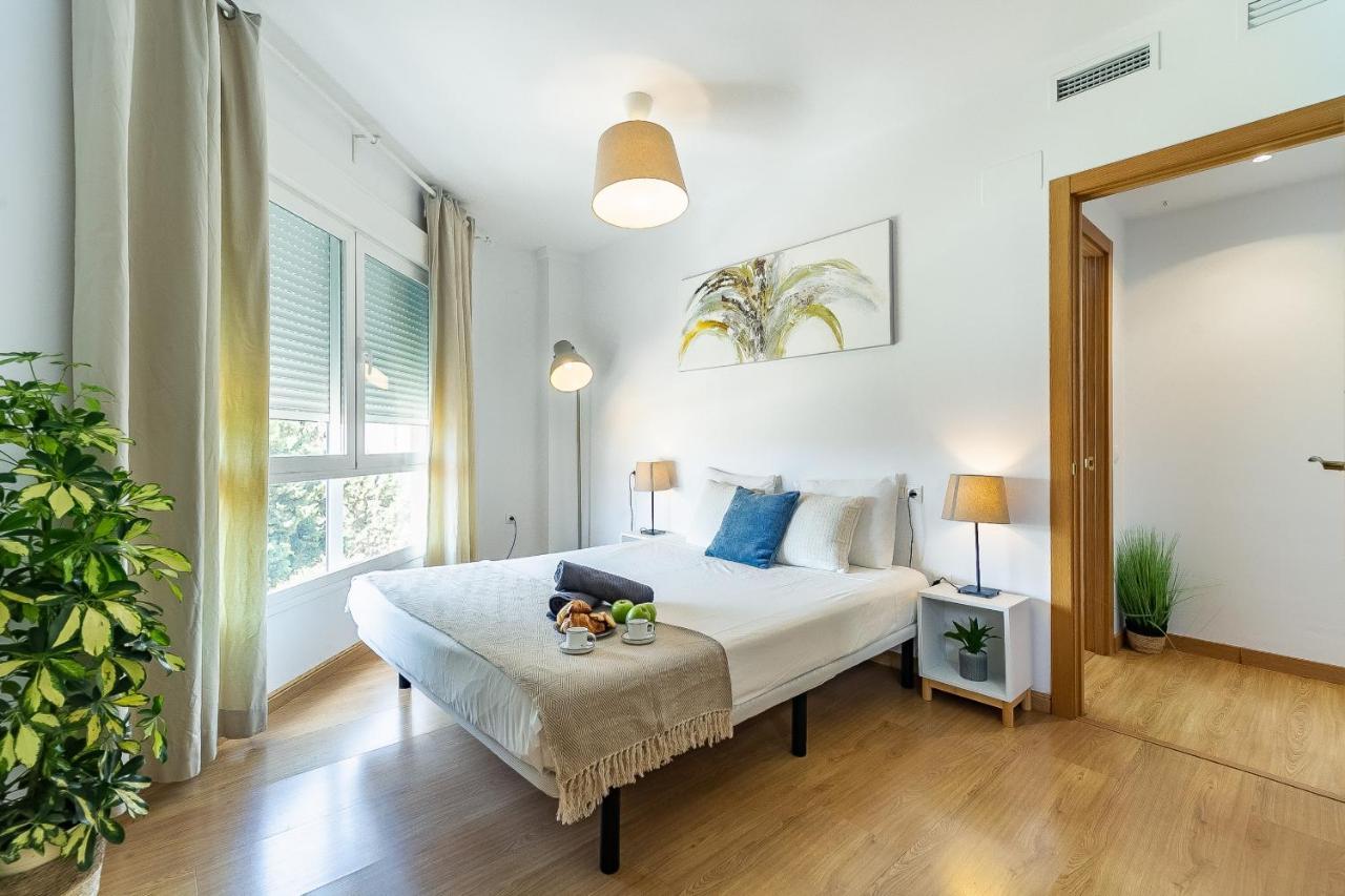 Modern Beach Apartment Valparaiso With Parking Malaga Bagian luar foto
