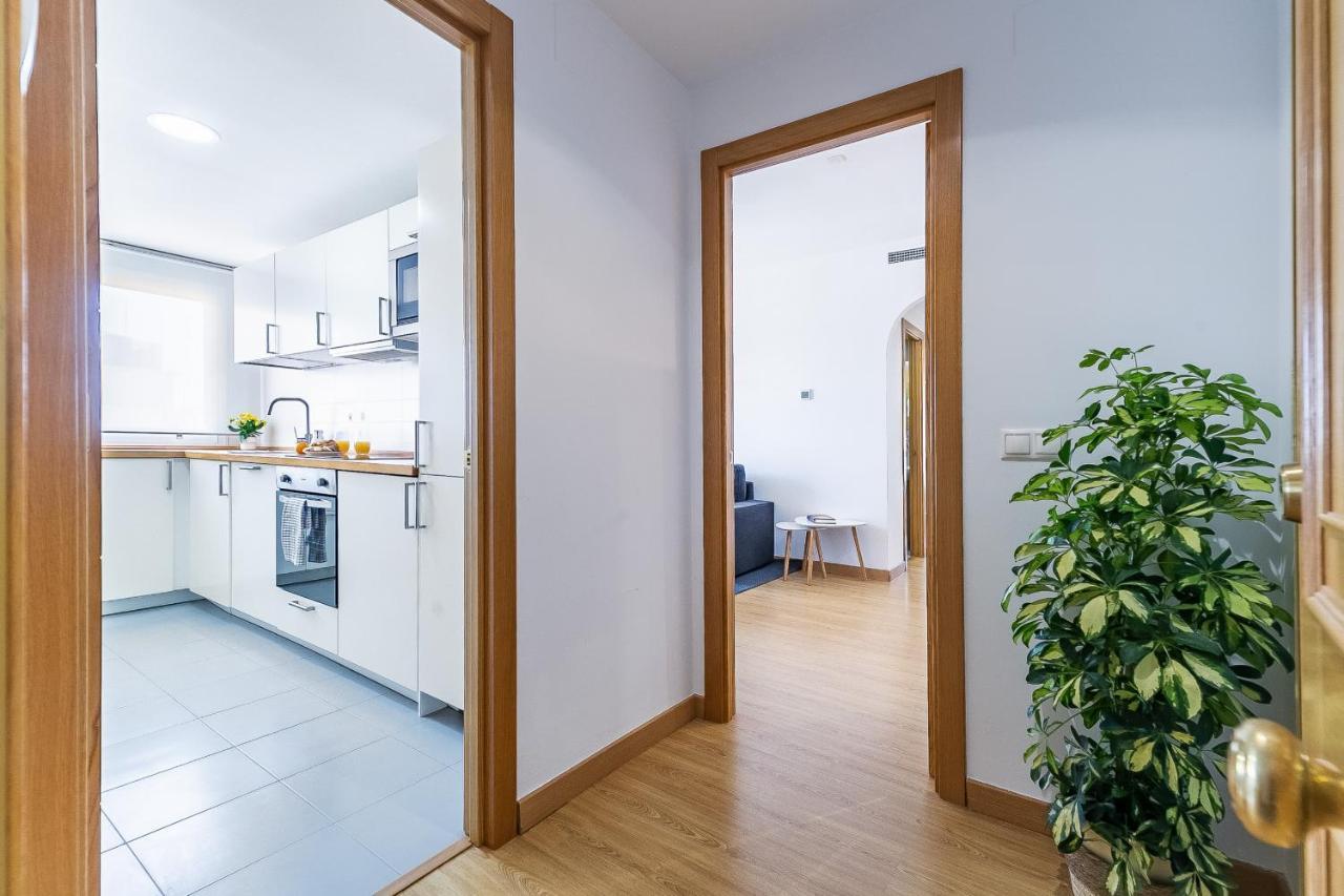 Modern Beach Apartment Valparaiso With Parking Malaga Bagian luar foto
